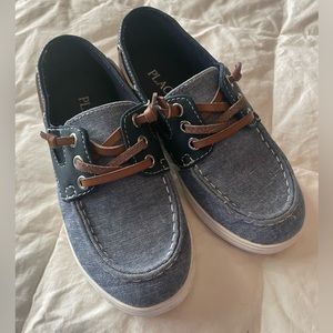 🔥BOGO🔥 Children's Place Size 12 Boat Shoes Denim, Navy, Leather Laces